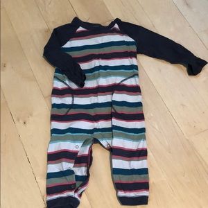 Tea Collection one piece boys’ romper